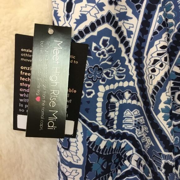 ONZIE Blue Pattern High Waist Basic Midi Leggings - Picture 3 of 11